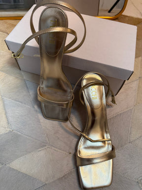 Sandália Tiras - Metalizado Ouro