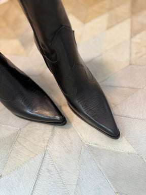 Bota Western Chelsea couro- Preto