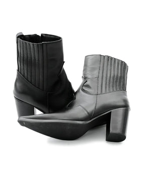 Bota Western Chelsea couro- Preto